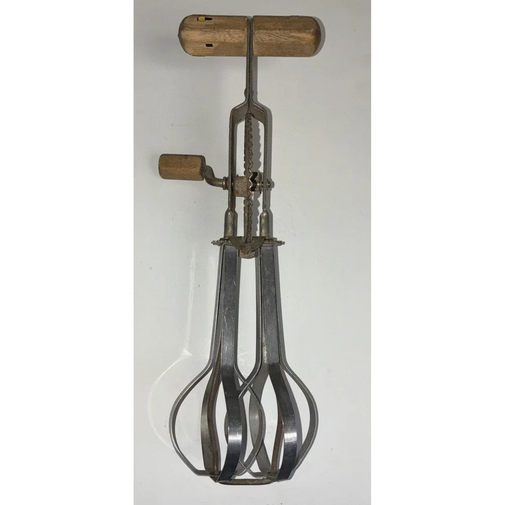 A&J High Speed Super Center‎ Drive Hand Mixer Egg Beater Wooden Handles Vintage